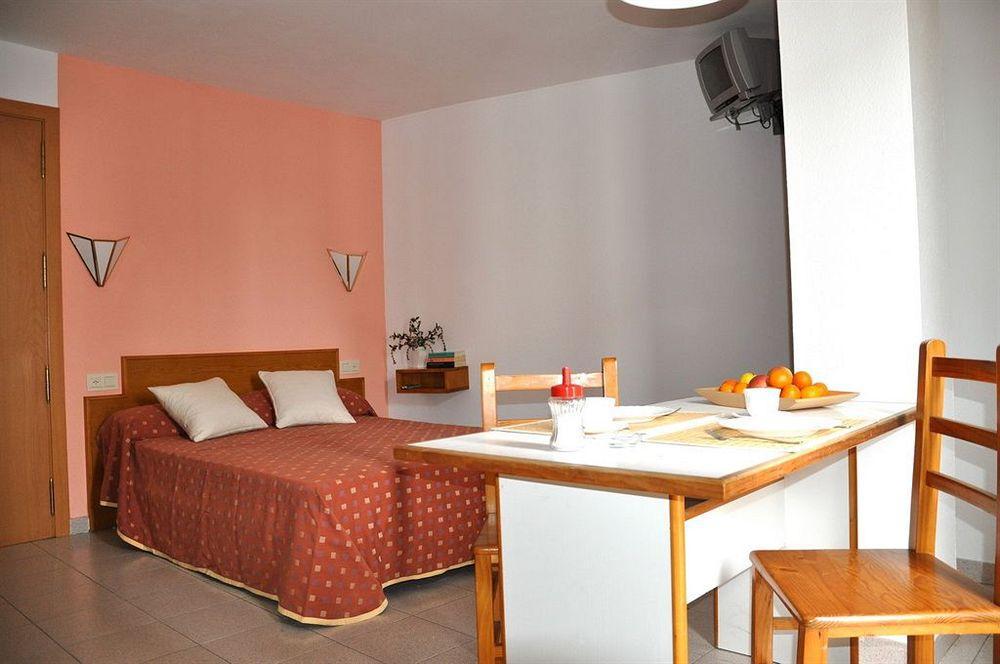 Aparthotel Safari
