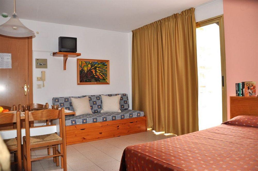 Aparthotel Safari Calella